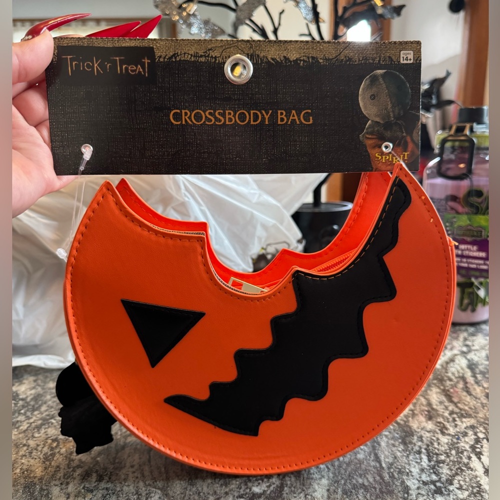 Lollipop Crossbody Bag - Trick 'r Treat